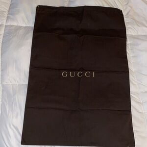 Gucci dust bag (1)